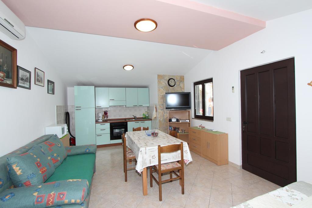 Apartments Marlina Ρόβινι Εξωτερικό φωτογραφία
